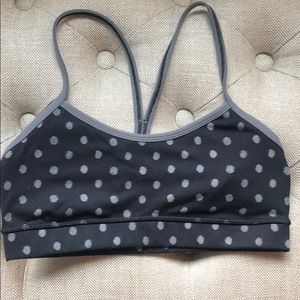Lululemon sport bra size 6